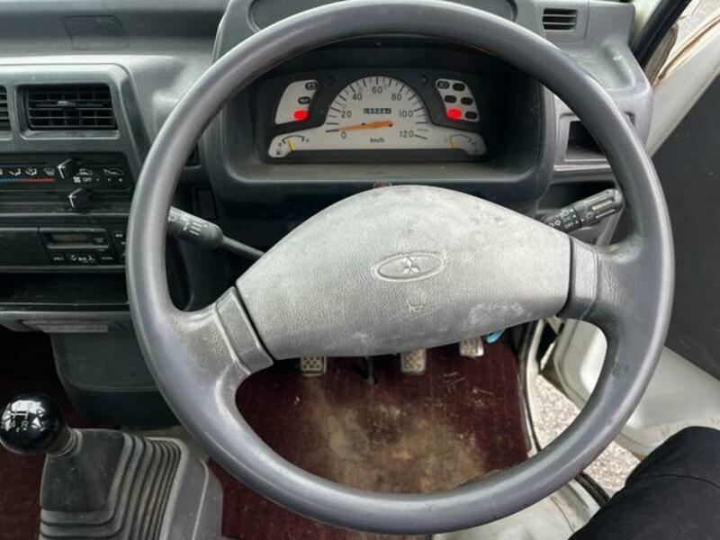 MINICAB TRUCK