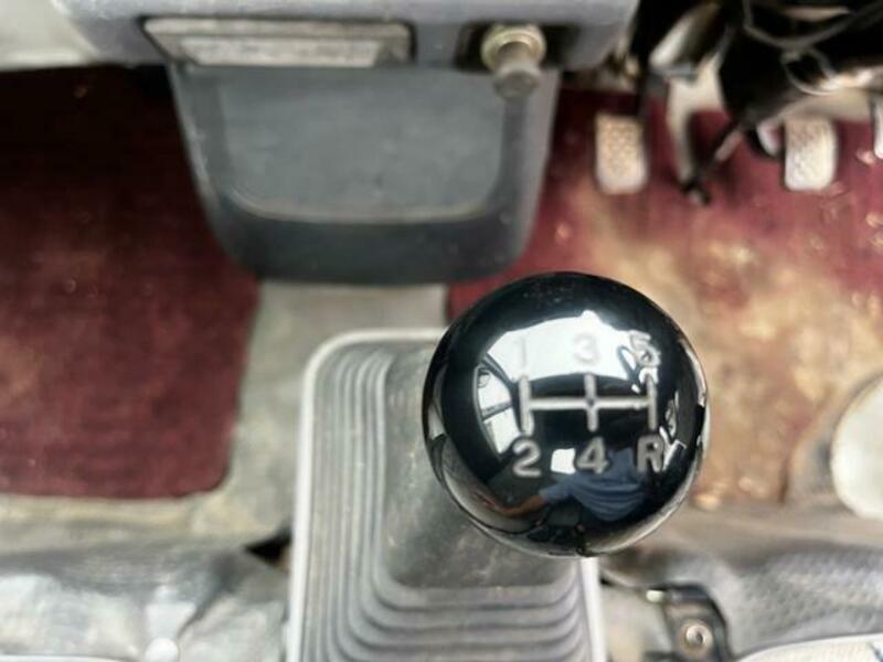 MINICAB TRUCK