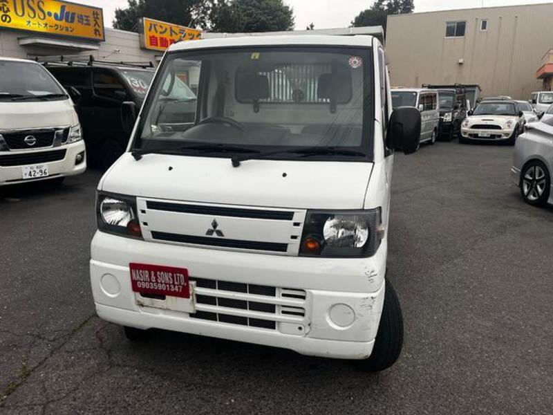 MINICAB TRUCK