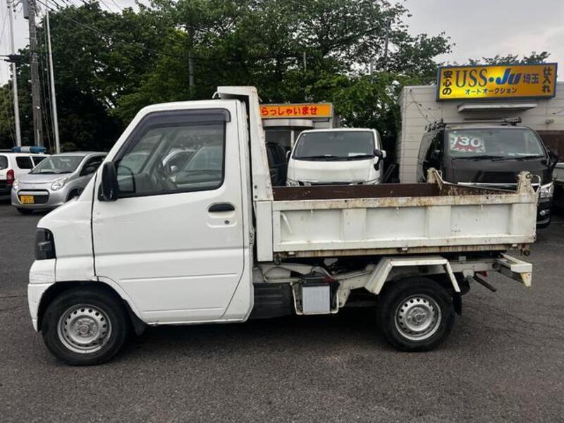 MINICAB TRUCK