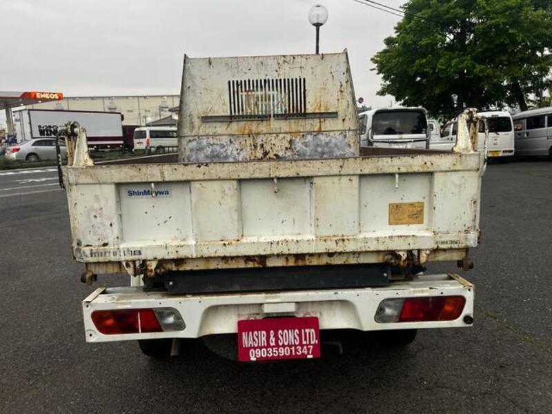 MINICAB TRUCK
