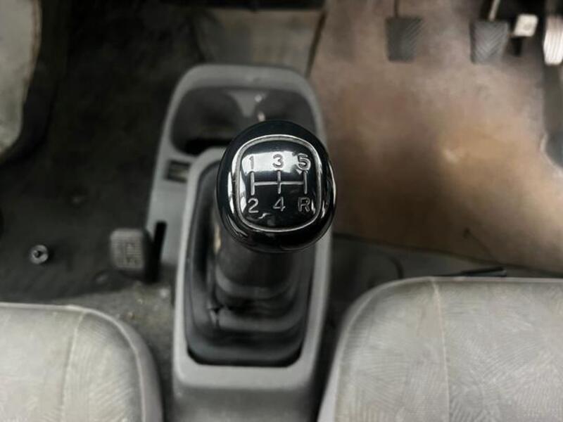 MINICAB TRUCK