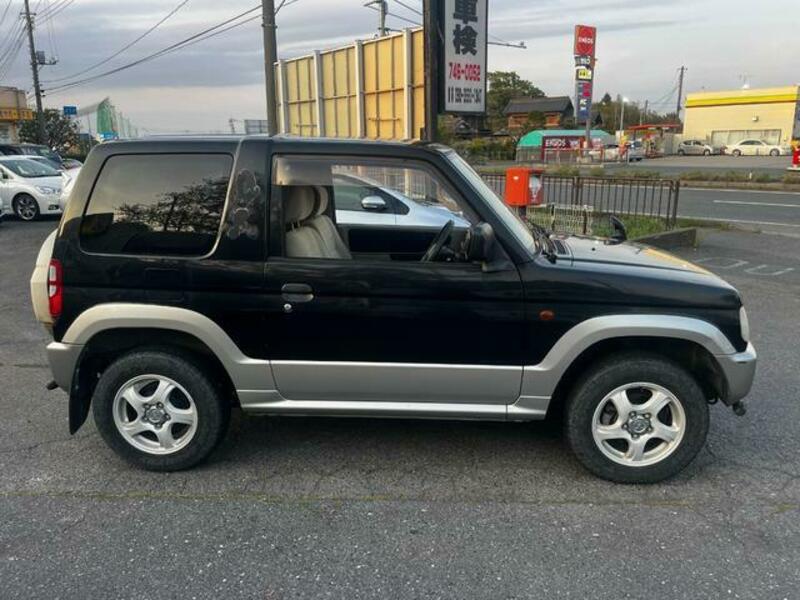PAJERO MINI