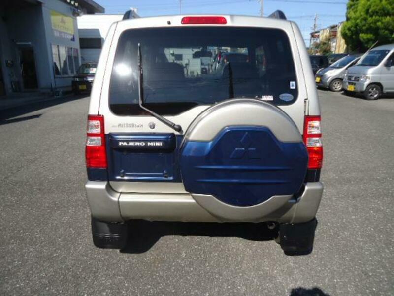 PAJERO MINI