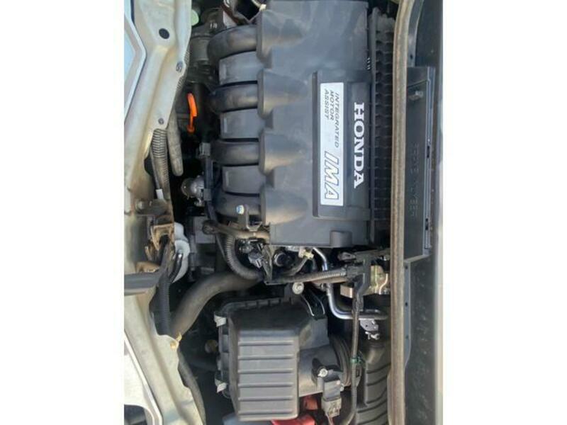 FIT HYBRID