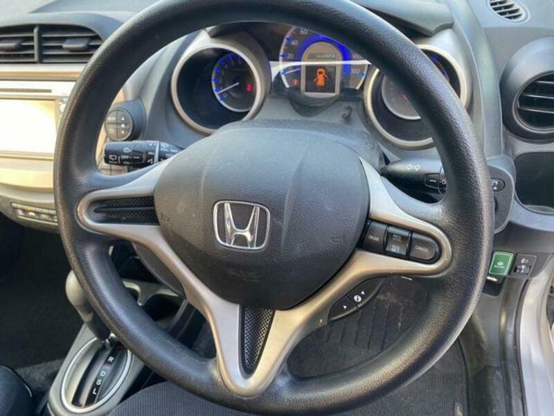 FIT HYBRID
