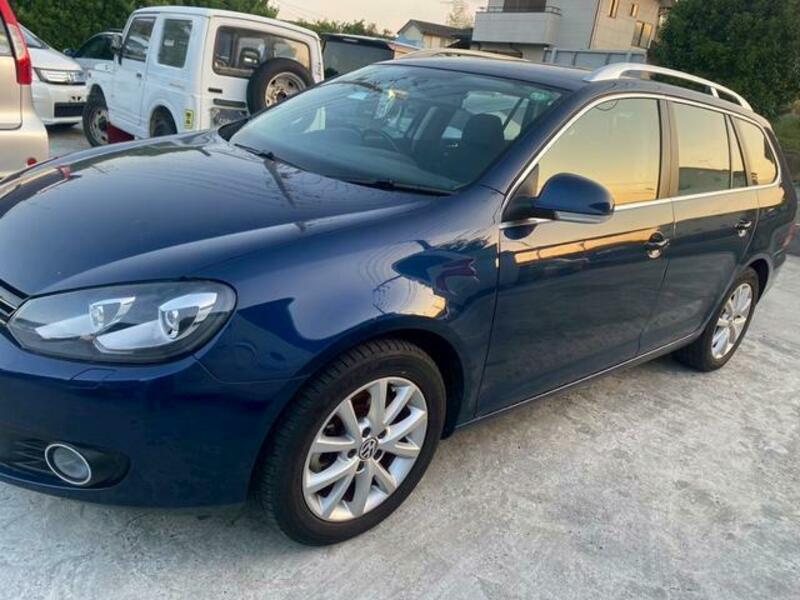 GOLF VARIANT