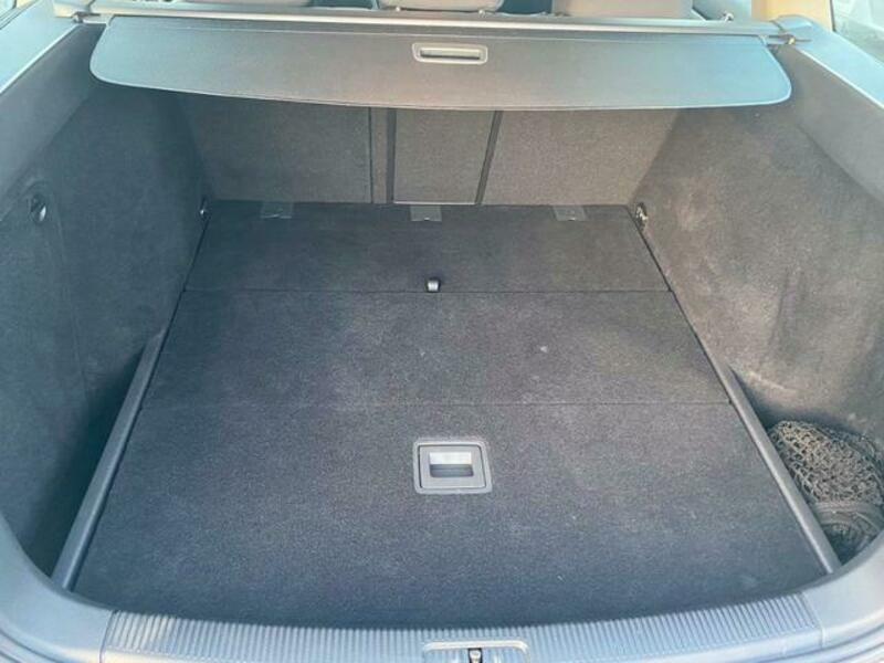 GOLF VARIANT