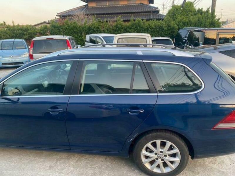 GOLF VARIANT