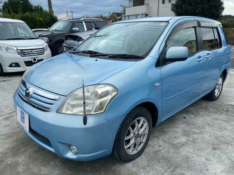 TOYOTA RAUM
