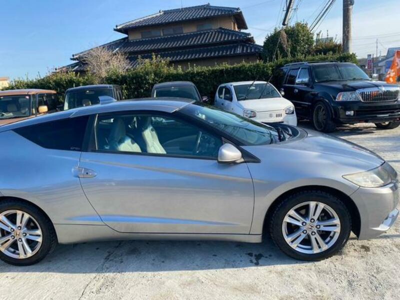 CR-Z