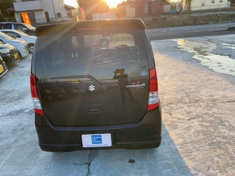 WAGON R