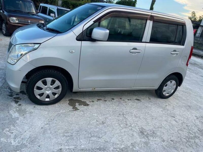 WAGON R