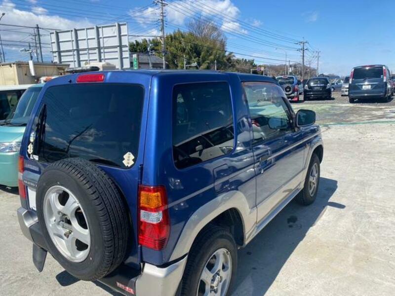 PAJERO MINI
