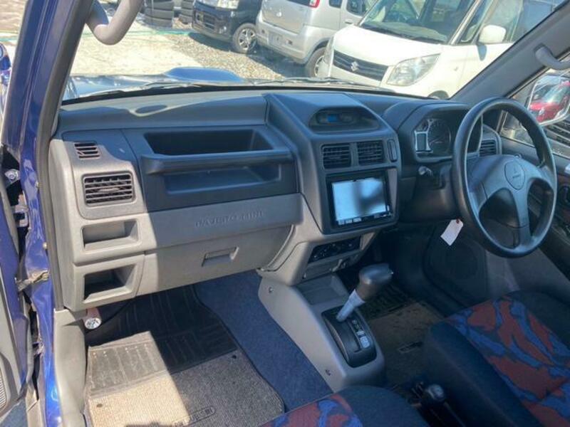 PAJERO MINI