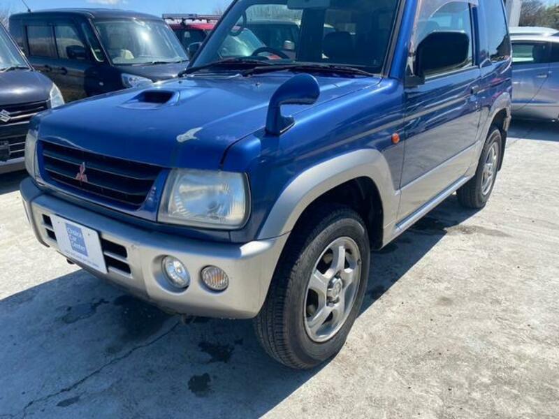 MITSUBISHI PAJERO MINI