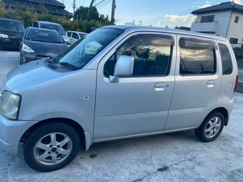 WAGON R