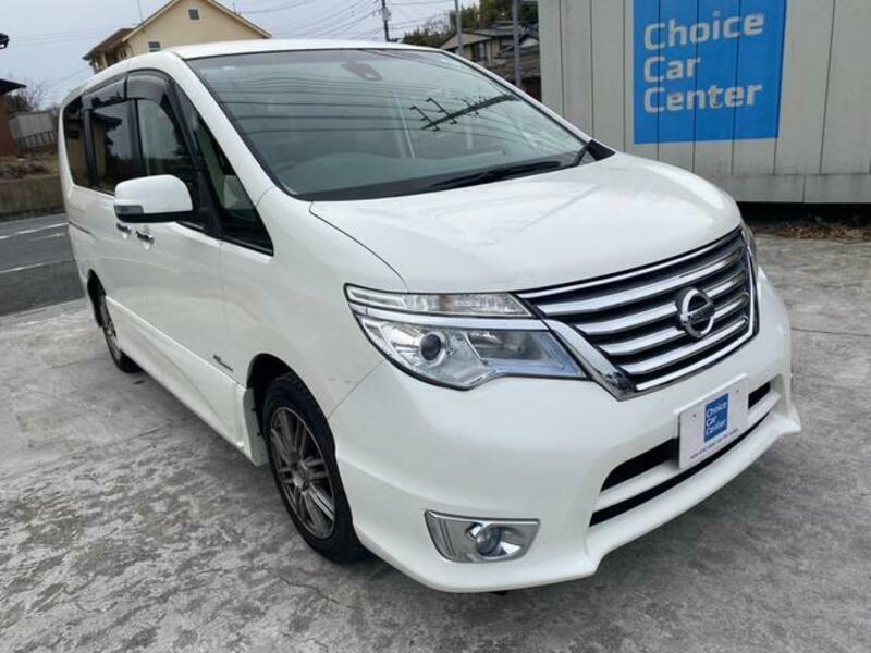 NISSAN SERENA