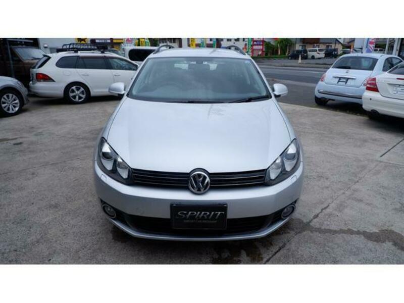GOLF VARIANT