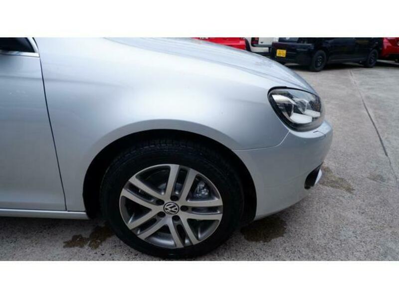 GOLF VARIANT