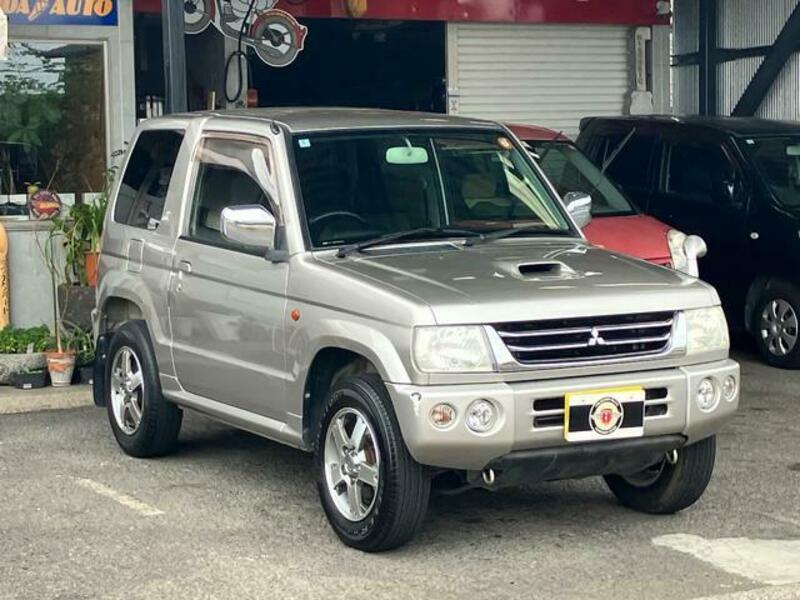 PAJERO MINI