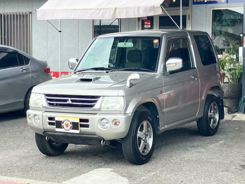 MITSUBISHI PAJERO MINI