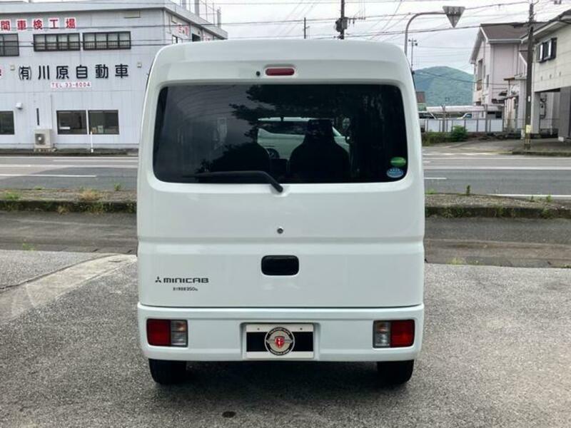 MINICAB VAN
