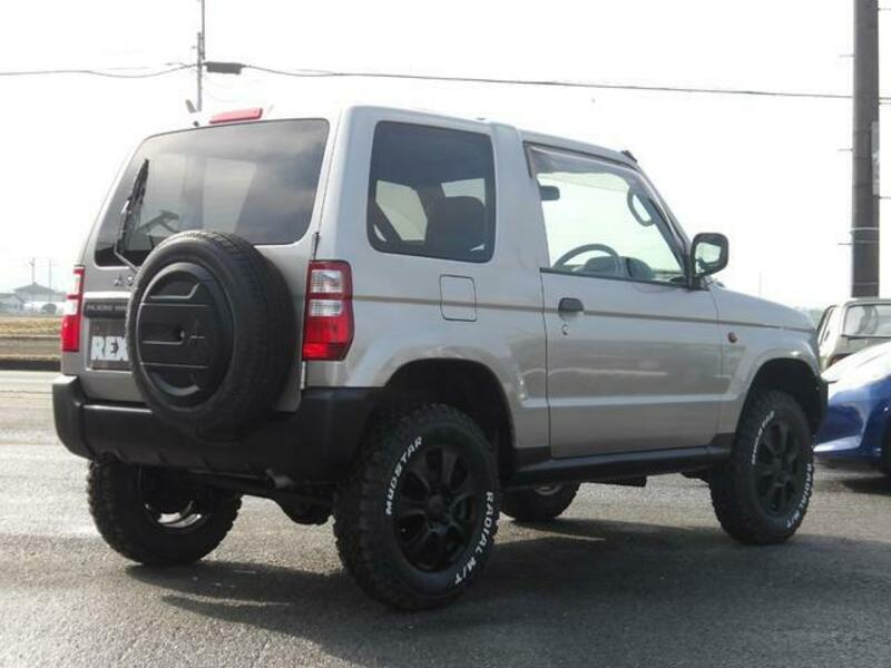 PAJERO MINI