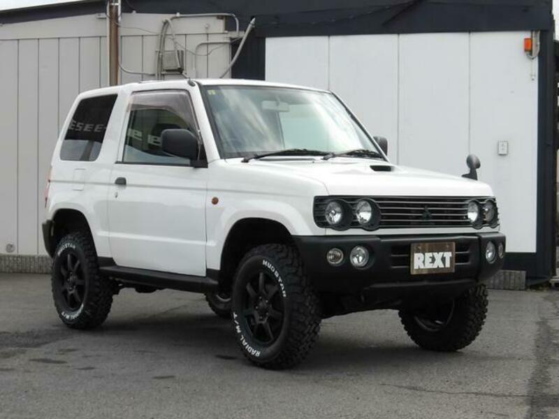 PAJERO MINI