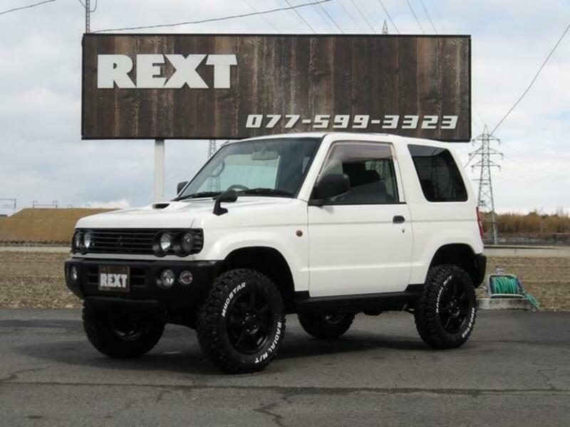 MITSUBISHI PAJERO MINI