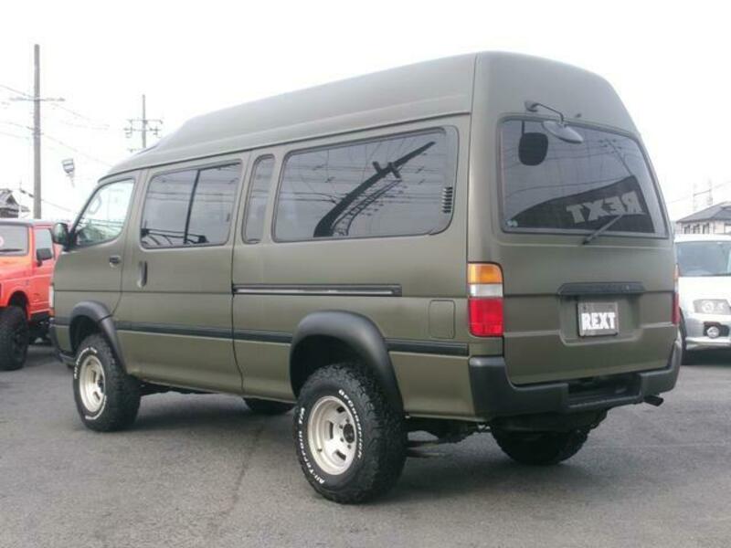 HIACE VAN