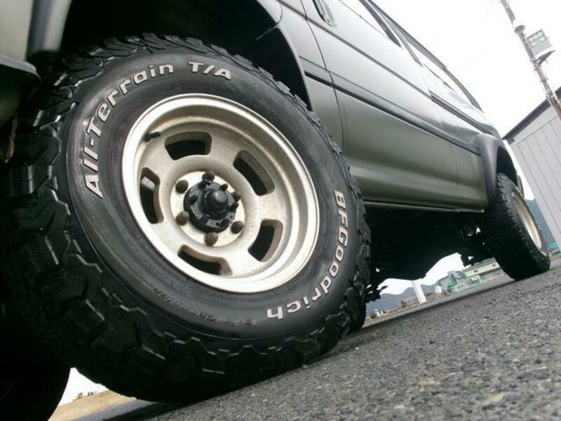 HIACE VAN