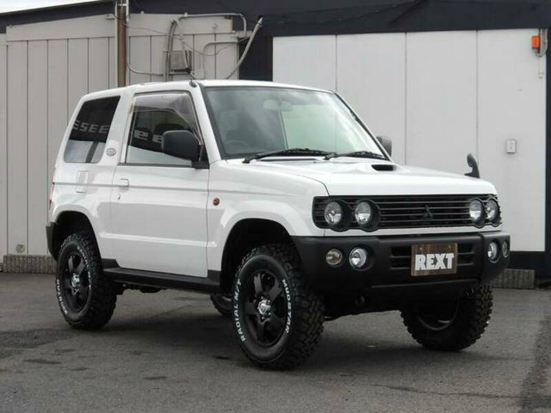 PAJERO MINI