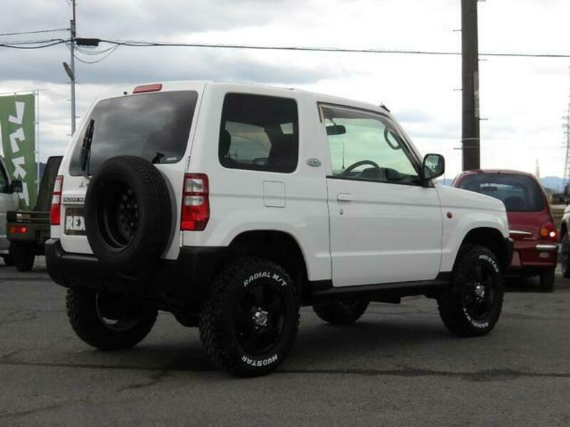 PAJERO MINI