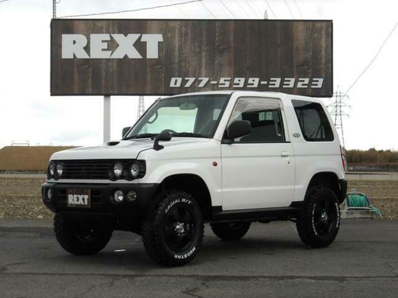 MITSUBISHI PAJERO MINI
