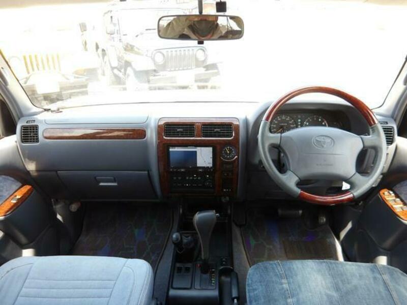 LAND CRUISER PRADO
