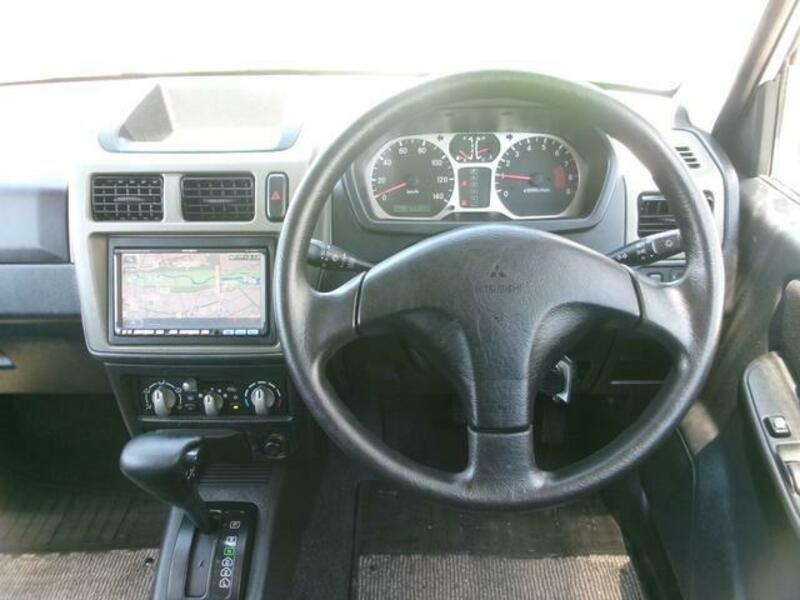 PAJERO MINI