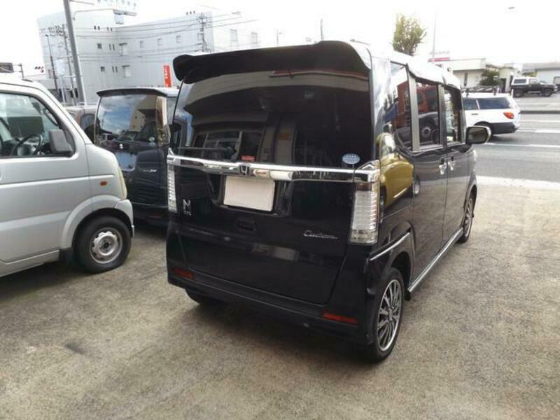 N BOX CUSTOM