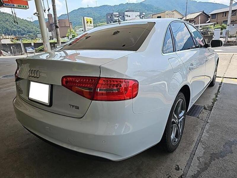 A4