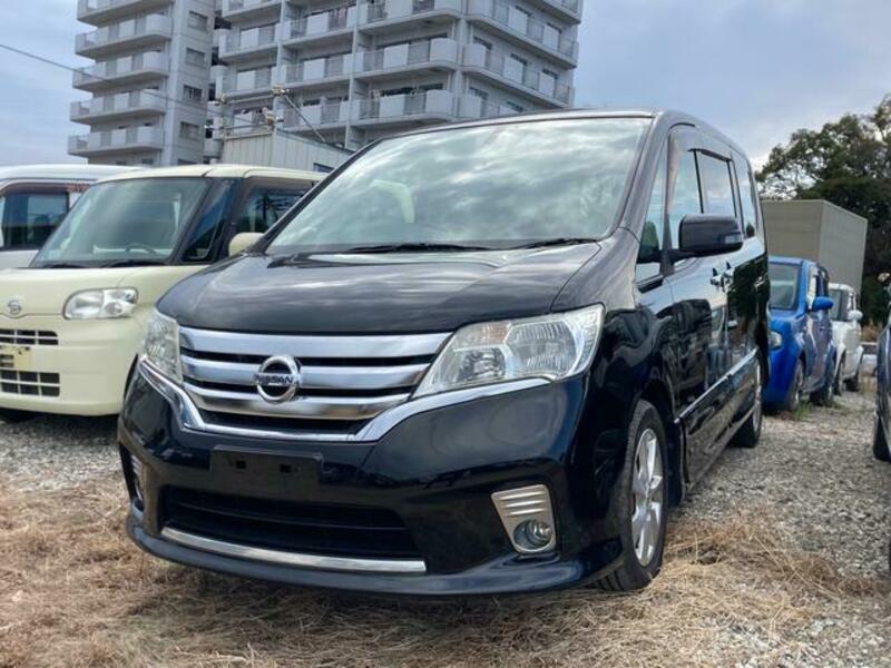 NISSAN SERENA