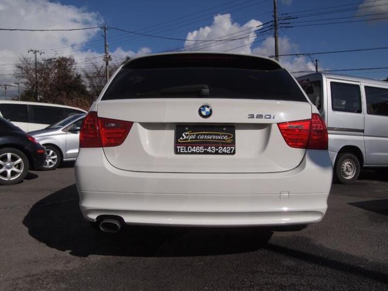 3 SERIES