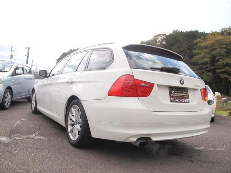 3 SERIES