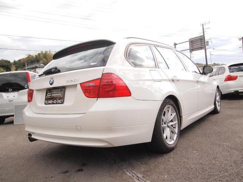 3 SERIES