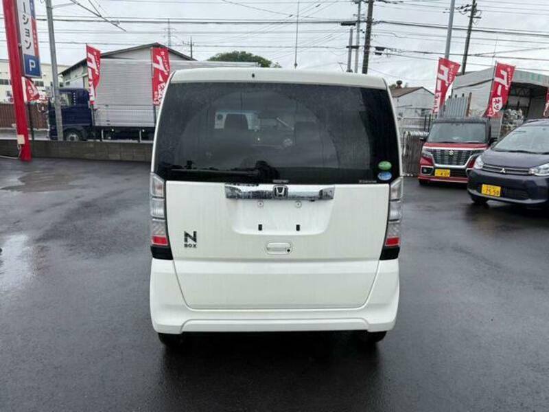 N BOX
