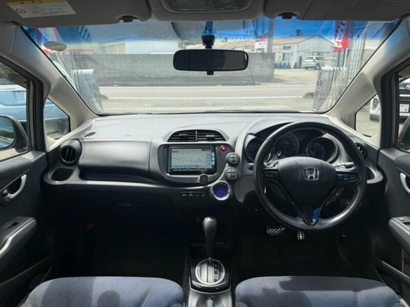 FIT HYBRID