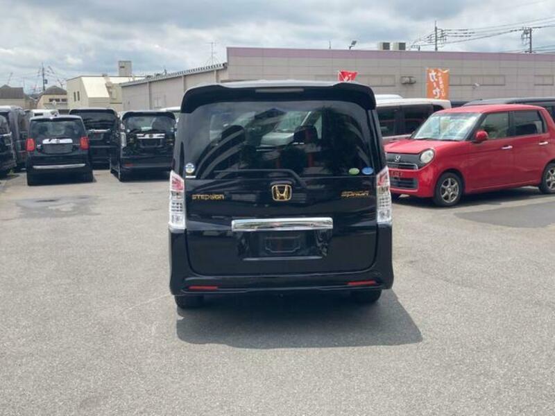 STEPWAGON SPADA