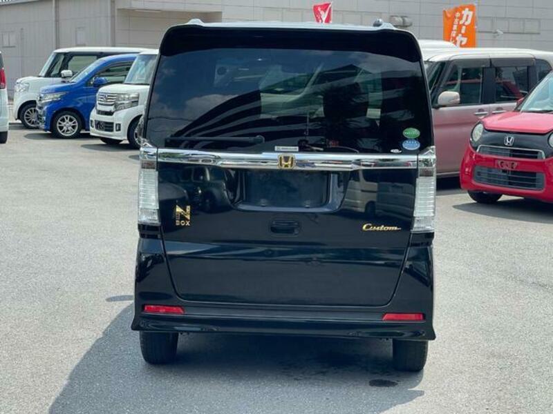 N BOX CUSTOM