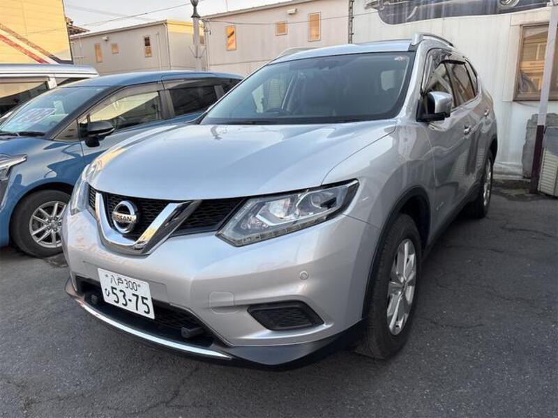 NISSAN X-TRAIL