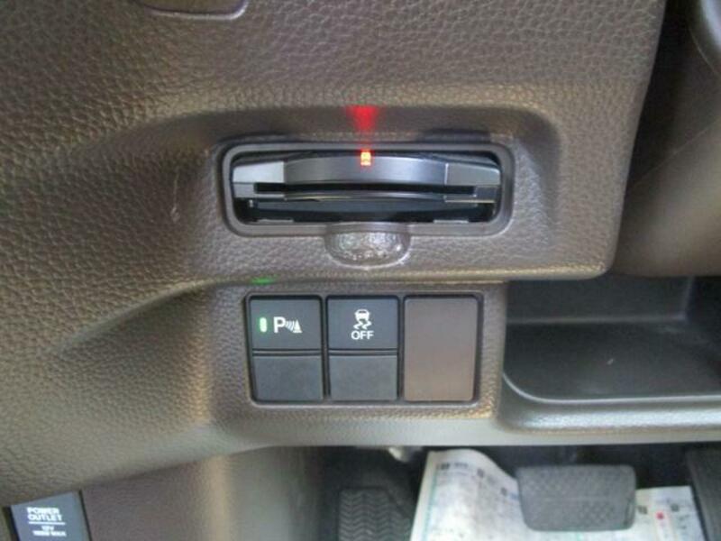 N BOX