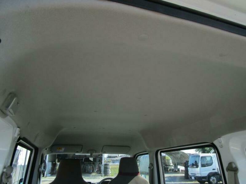 MINICAB VAN